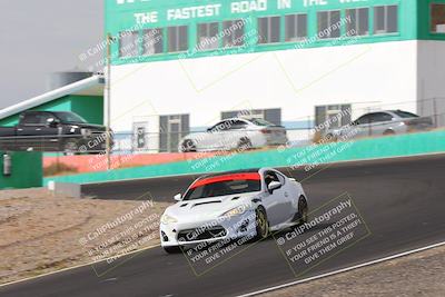 media/Nov-04-2023-Team Topak Racing (Sat) [[3ea126884b]]/Beginner/session 2 turn 4b/
